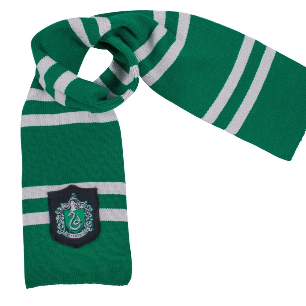 NWT Slytherin Scarf from the Wizarding World of Harry Potter
